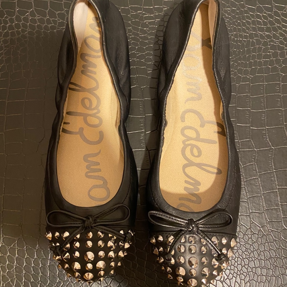 Brand new Sam Edelman black leather flats